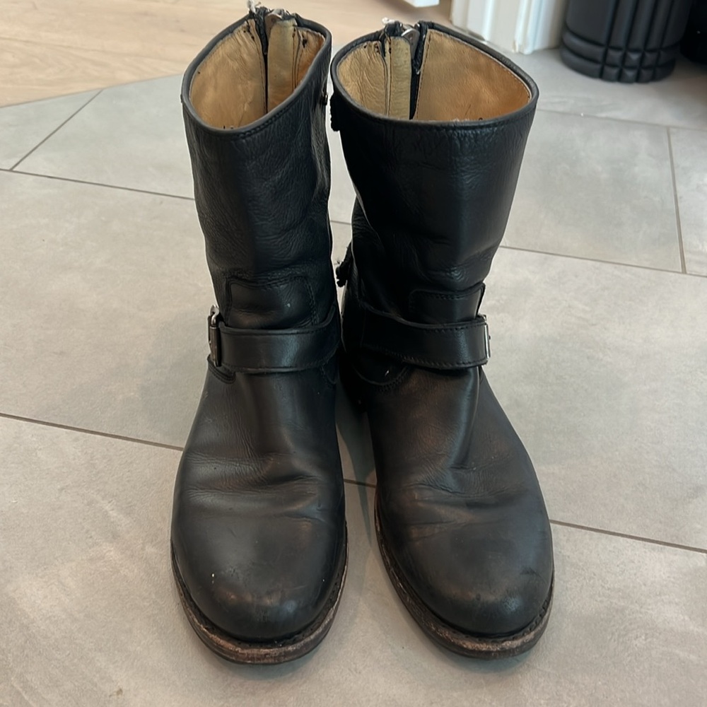 Frye Zip Short Boots - Black